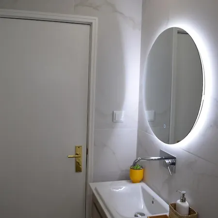 Saint Victor House Будинок відпочинку Брага